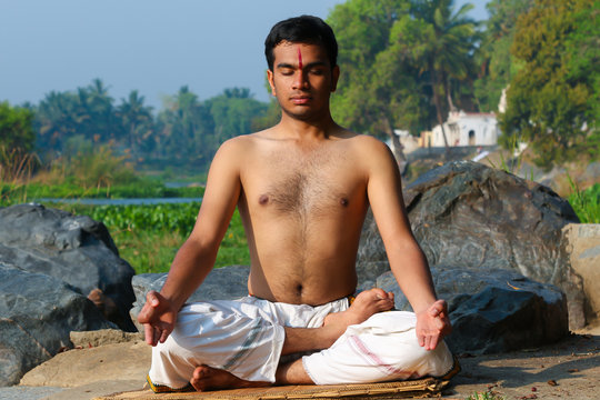 Padmasana - Lotus Pose